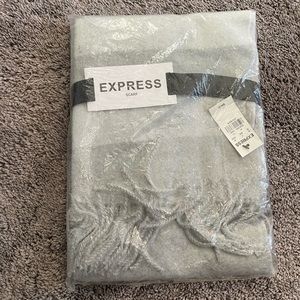 Express Scarf